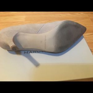 Marc fisher light tan suede heels